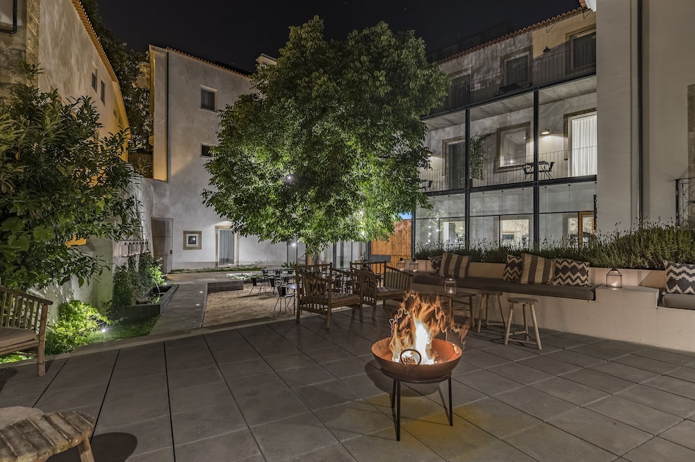 SAPIENTIA BOUTIQUE HOTEL 1/73