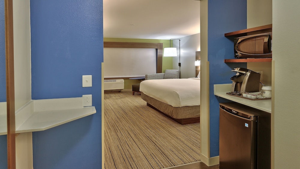 Holiday Inn Express & Suites Denver Northwest - Broomfield 15/51