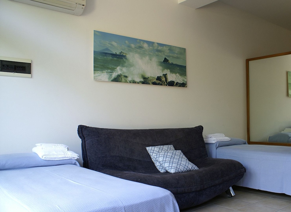 NETTUNO RESORT 8/41