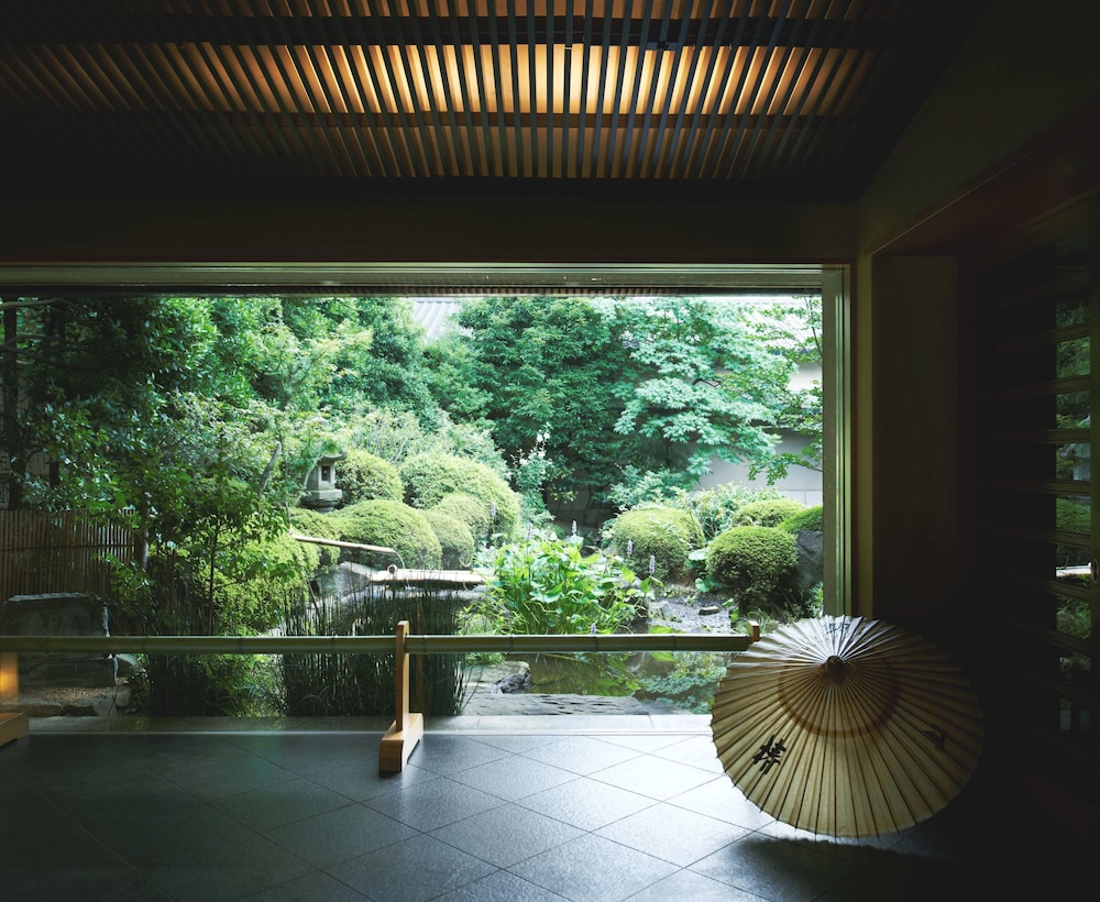 Hotel Chinzanso Tokyo 37/75