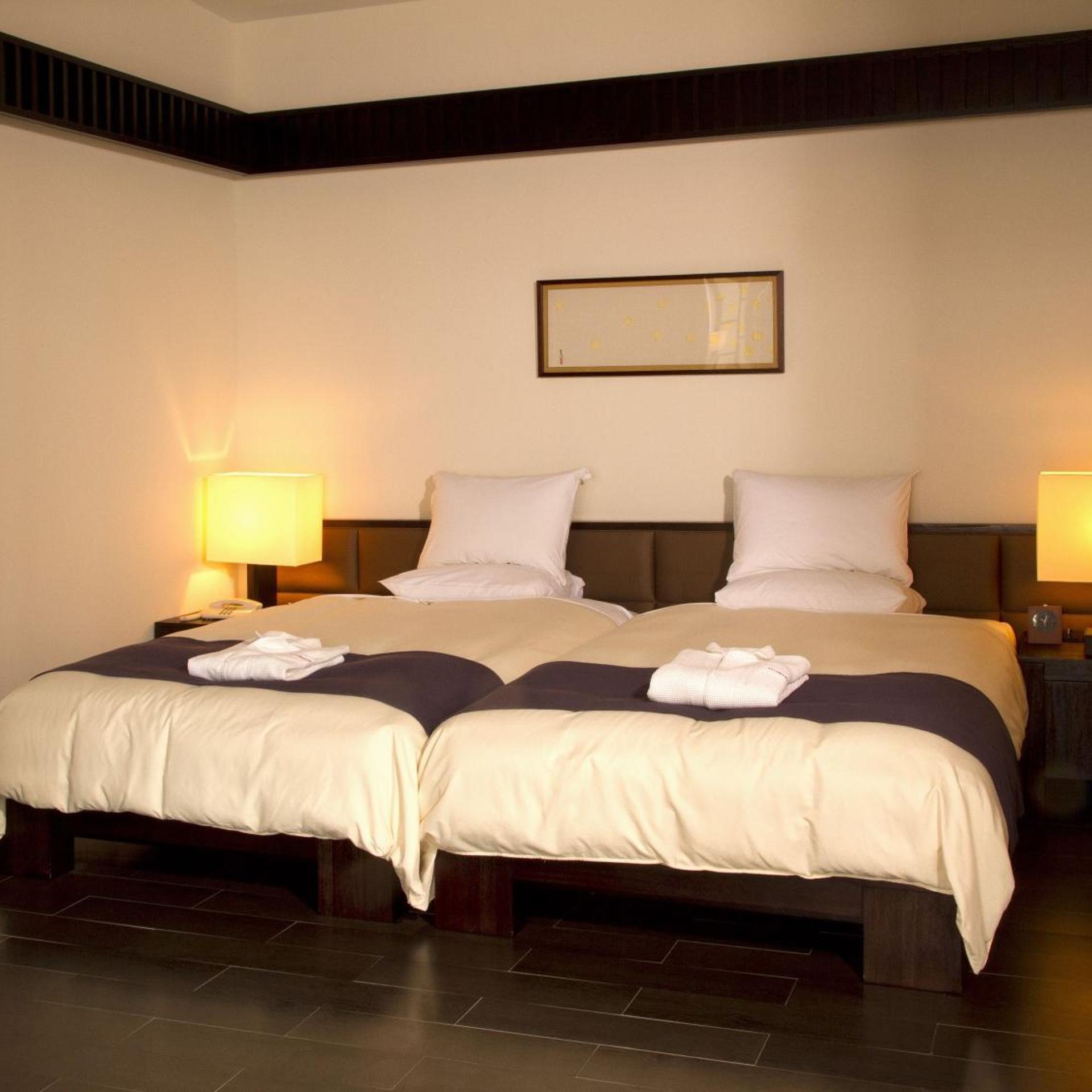 Lagoon, Pool, Suite, Villa, Lagoon Building