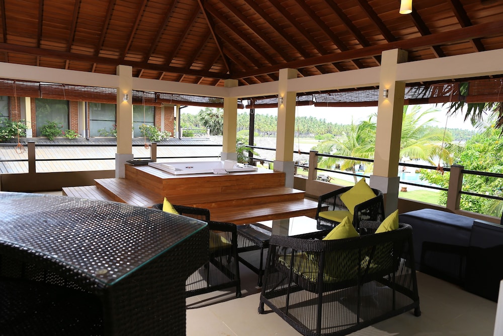 Amaranthe Bay Resort Spa 8/55