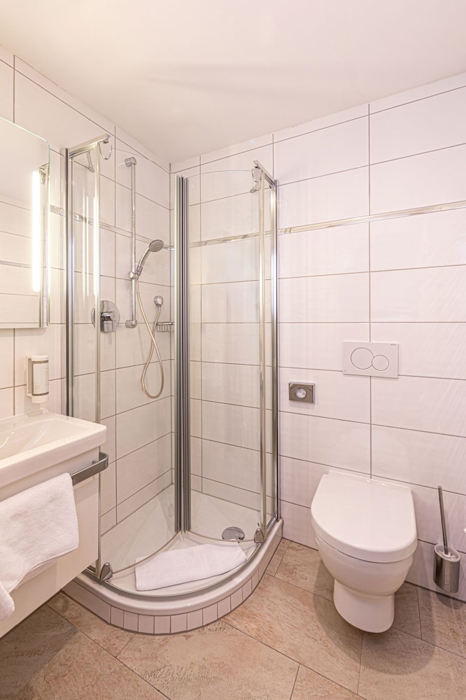 Hotel Alpina Ros Demming 42/46