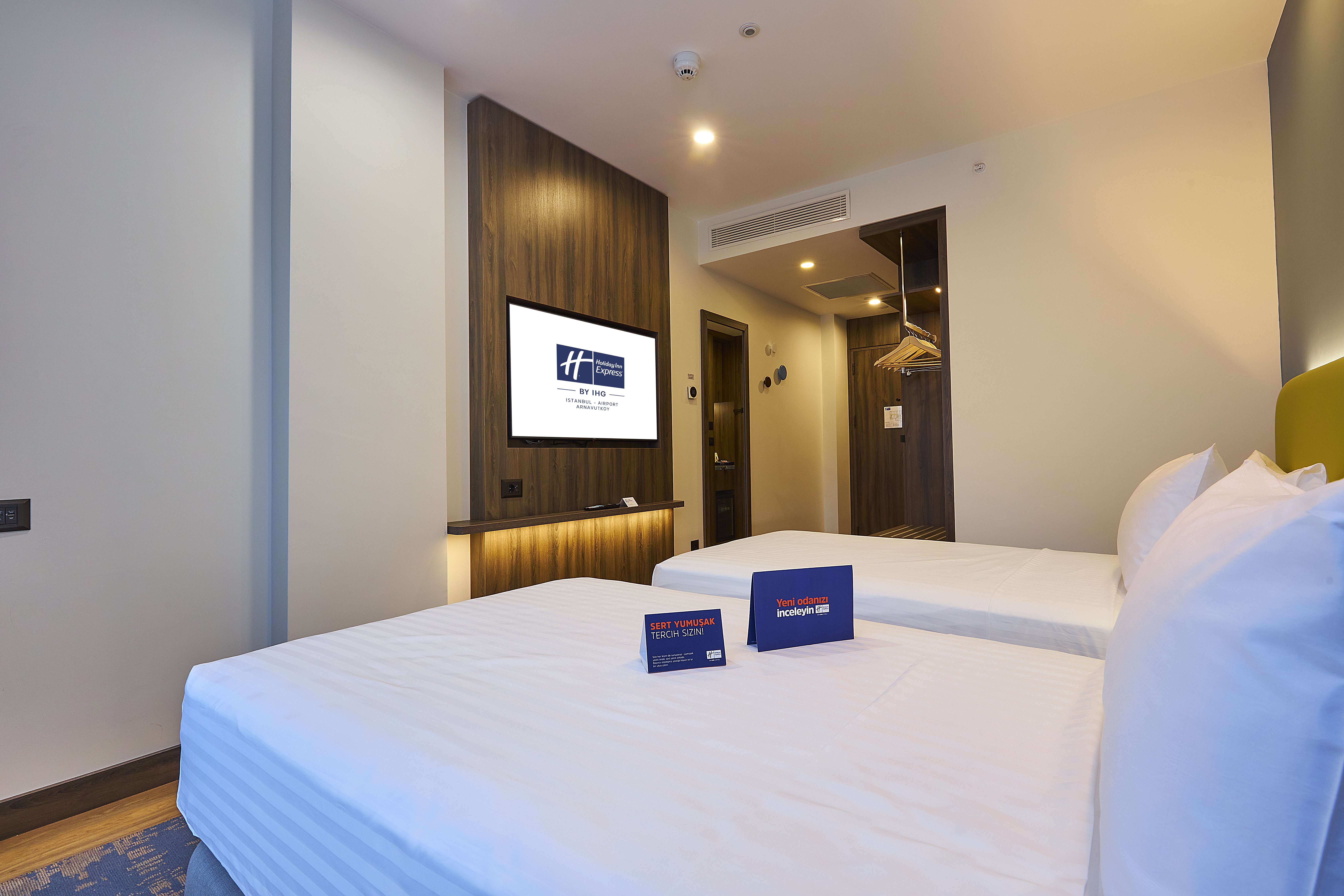 Holiday Inn Express Istanbul - Airport Arnavutkoy 16/50