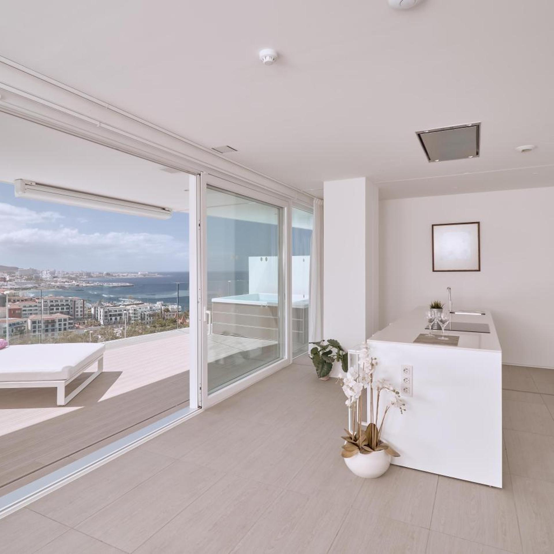1 Bedroom, Lago, Suite, Sea View, Hot Tub