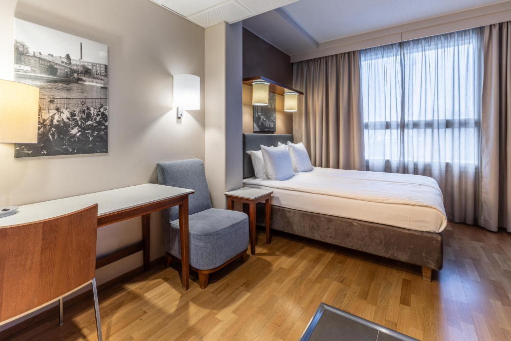 غرفة بسرير كوين، Holiday Inn Tampere Central Station 4/7