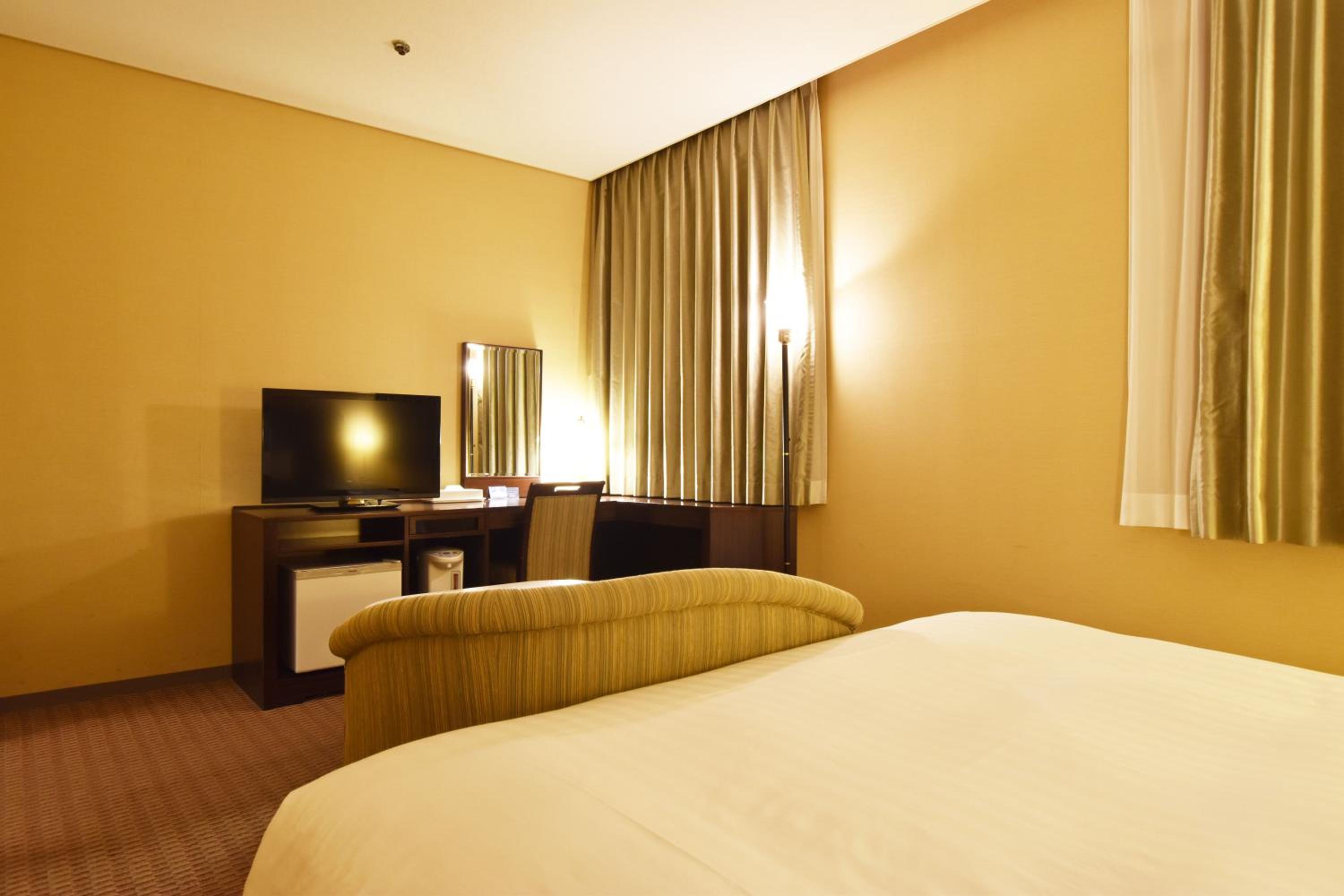 غرفة بسرير كوين، Hotel Nikko Tsukuba (ex. Okura Frontier Tsukuba) 3/7