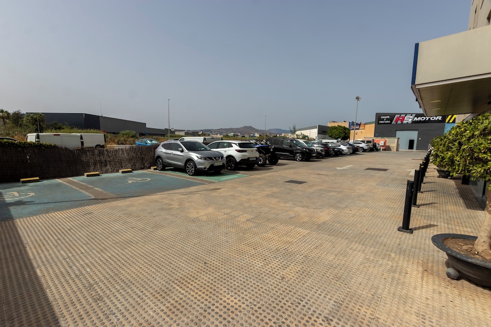Travelodge Malaga Airport 53/60