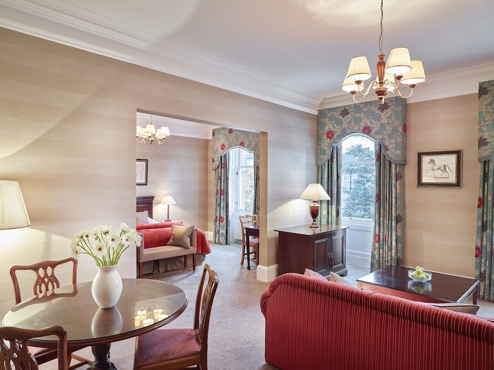 Hapimag Resort Edinburgh (Ex Edinburgh Residence) 58/85