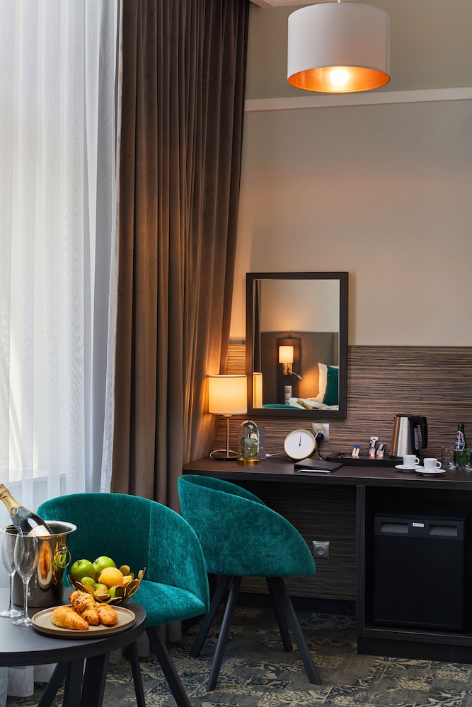 Hotel Estera 53/62