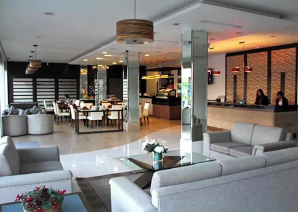 Casablanca Suites Near Airport 35/59