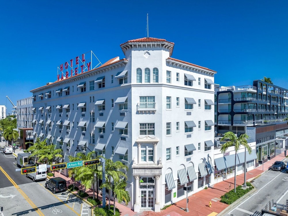 Global Luxury Suites At The Apex Miami 3/50