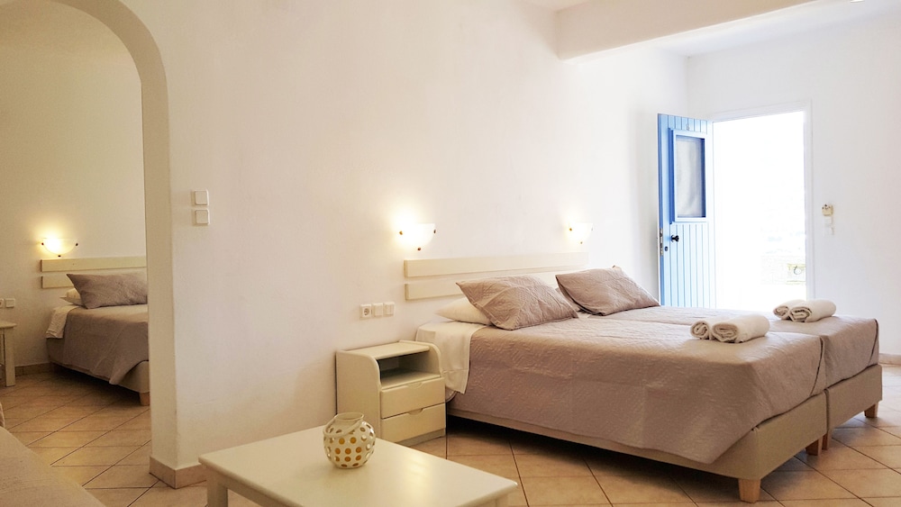 Paros Paradise Apartments 43/65