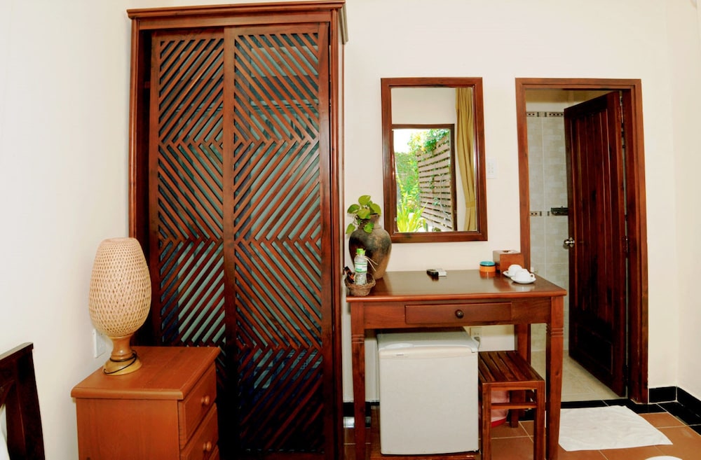 Thai Hoa Resort 49/75