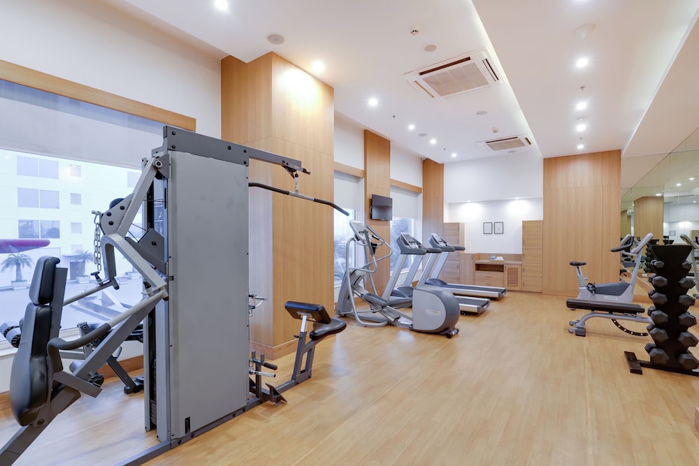 LEMON TREE HOTEL, SECTOR 60, GURUGRAM 35/65