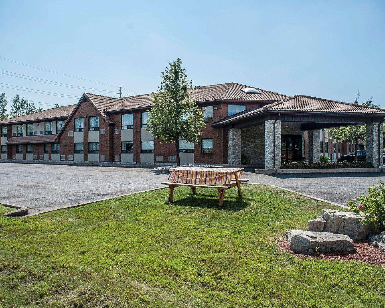 Comfort Inn Fort Erie 12/13