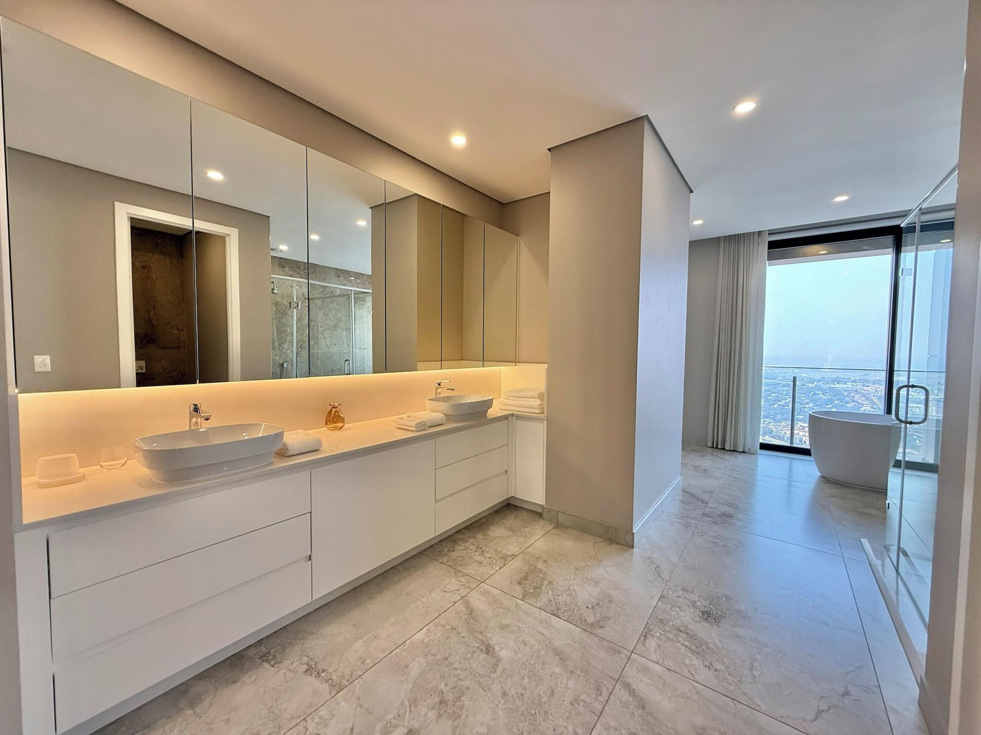 4 Bedrooms, Luxury, Penthouse