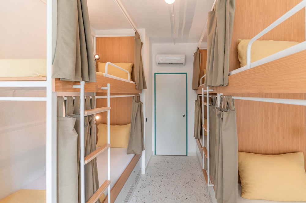 Be Bold Hostel 21/43