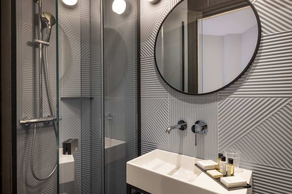 Paris Art Hotel Quartier Latin by Malone 47/50