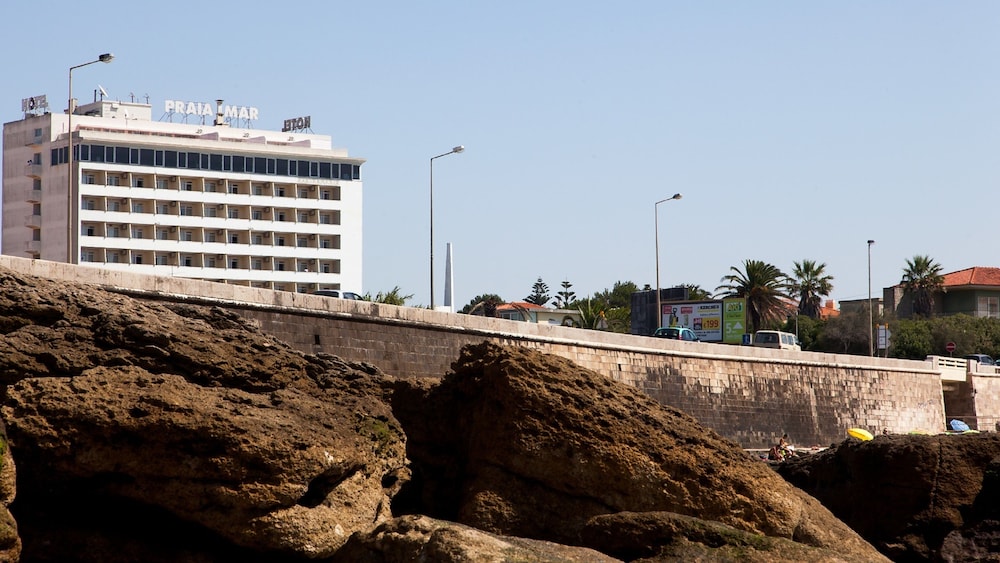 Carcavelos Beach Hotel 63/63