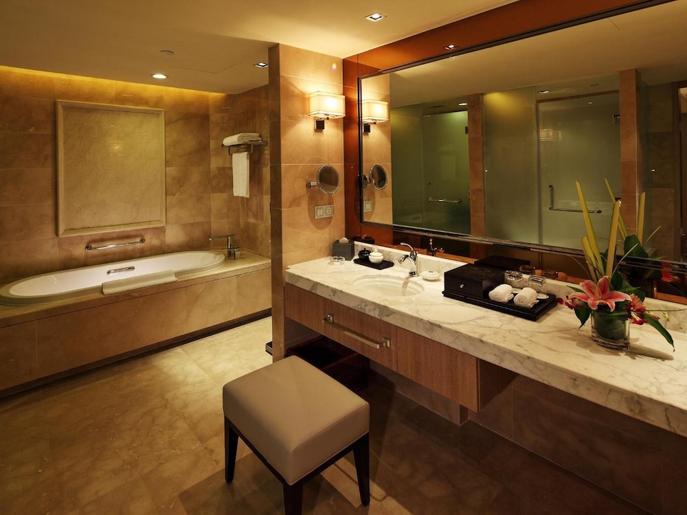 Quanzhou C&D Hotel 32/72