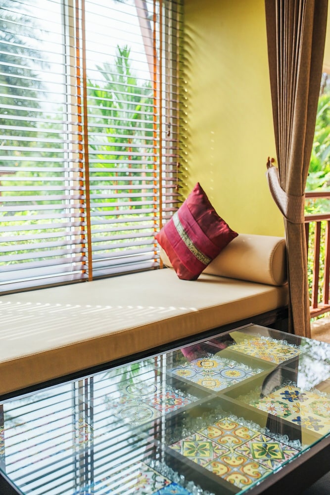 Thai Modern Resort and Spa 54/83