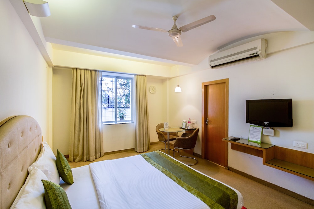 Hotel Niraali Executive 14/65