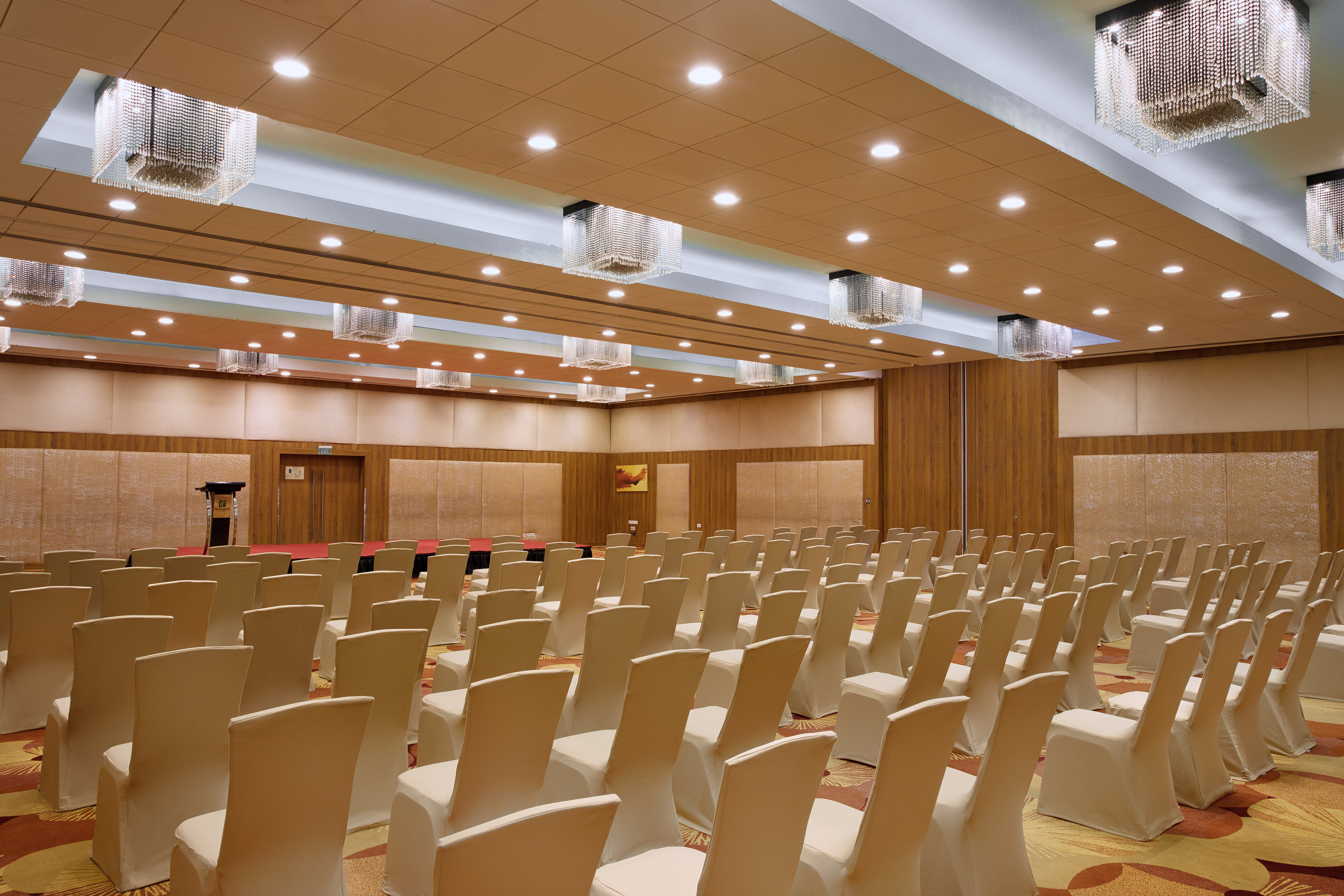 Holiday Inn Cochin 62/76