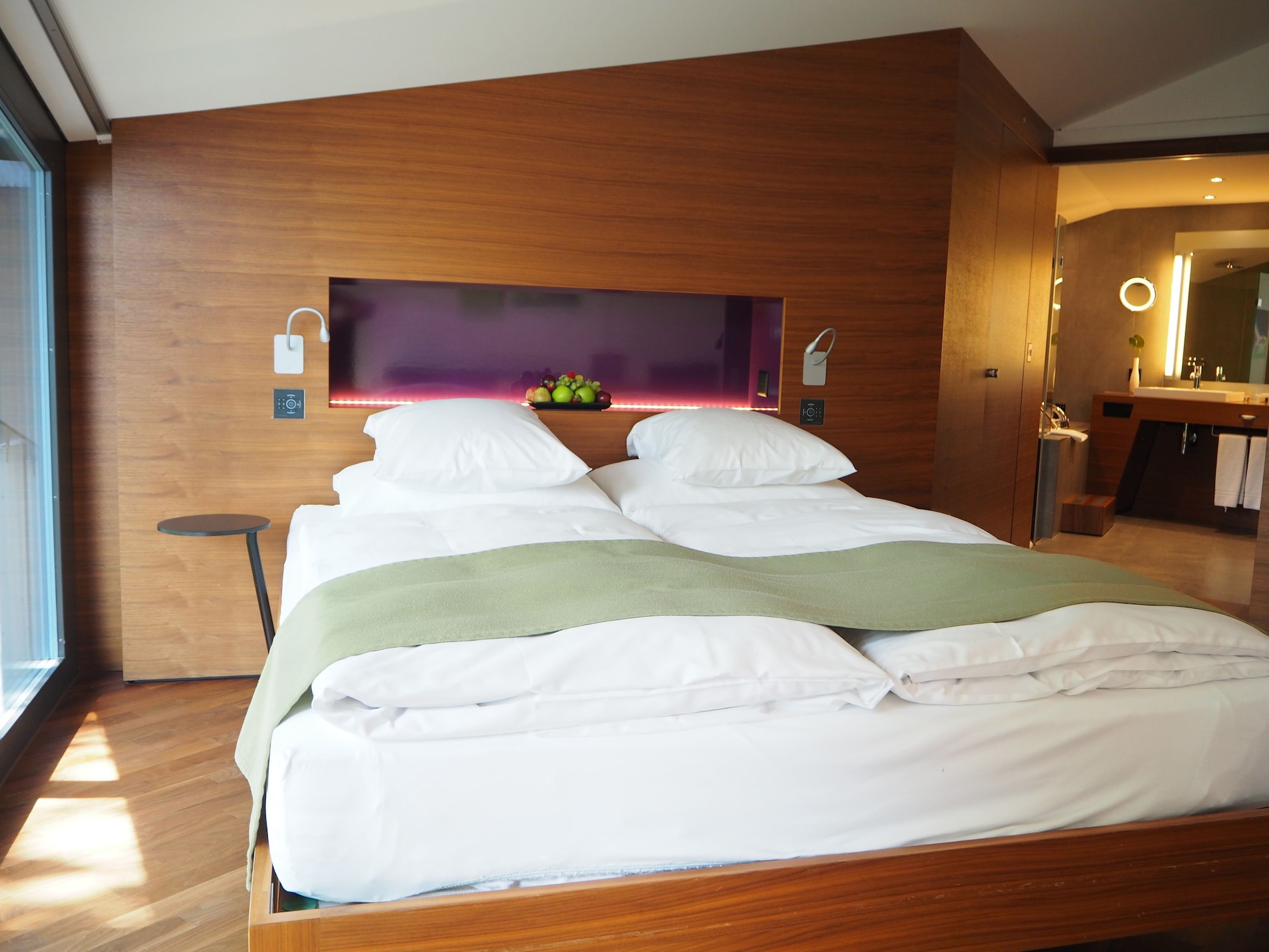 Loft, Spa, Penthouse, King Bed, Lake View
