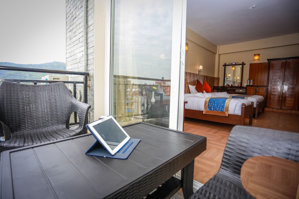 Pokhara Choice Inn 50/70