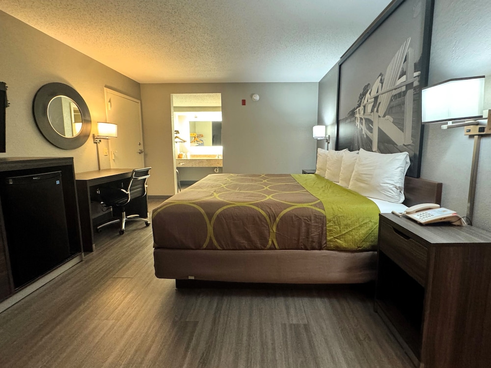 STANDARD, KING BED