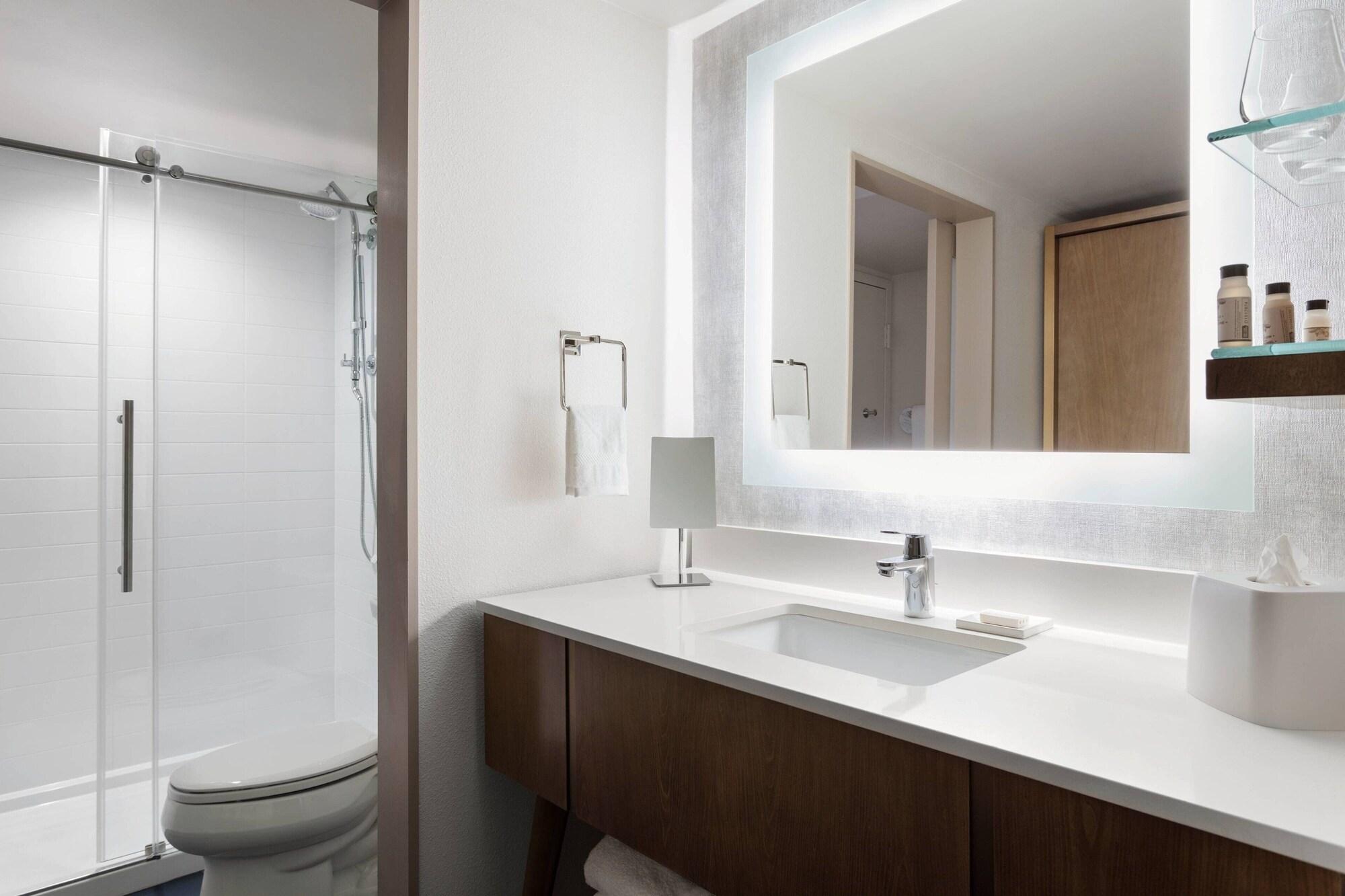 Suite, Multiple Beds, Accessible