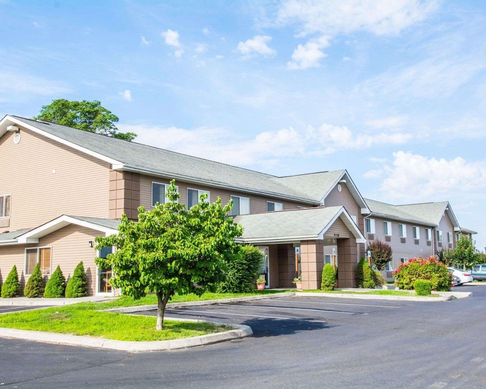 Quality Inn Lewiston 1/33