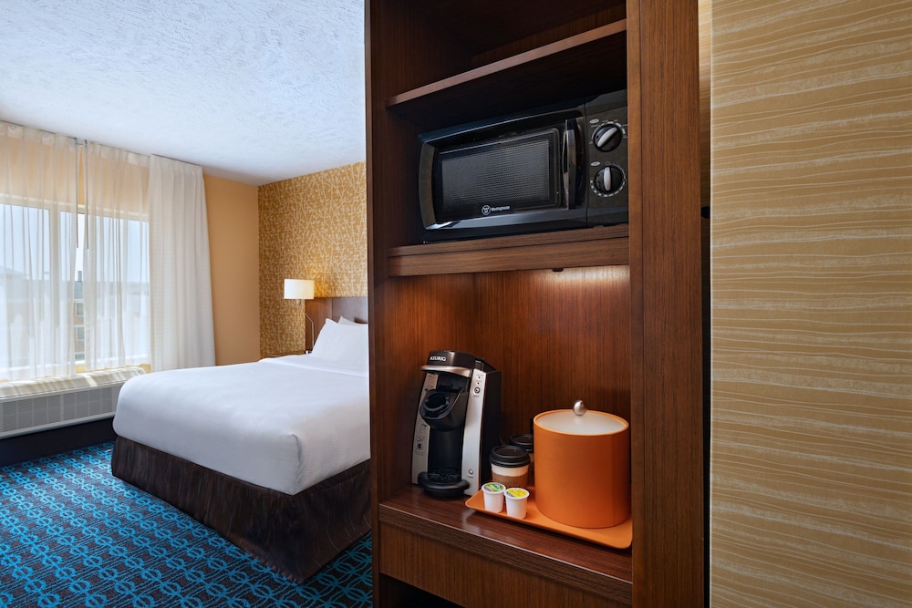 Fairfield Inn And Suites By Marriott Lincoln Airport 25/45