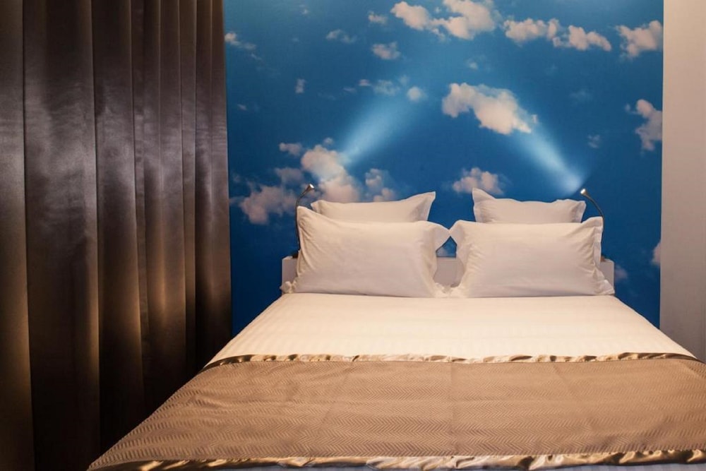 COMFORT HOTEL SIXTEEN PARIS MONTROUGE 42/67