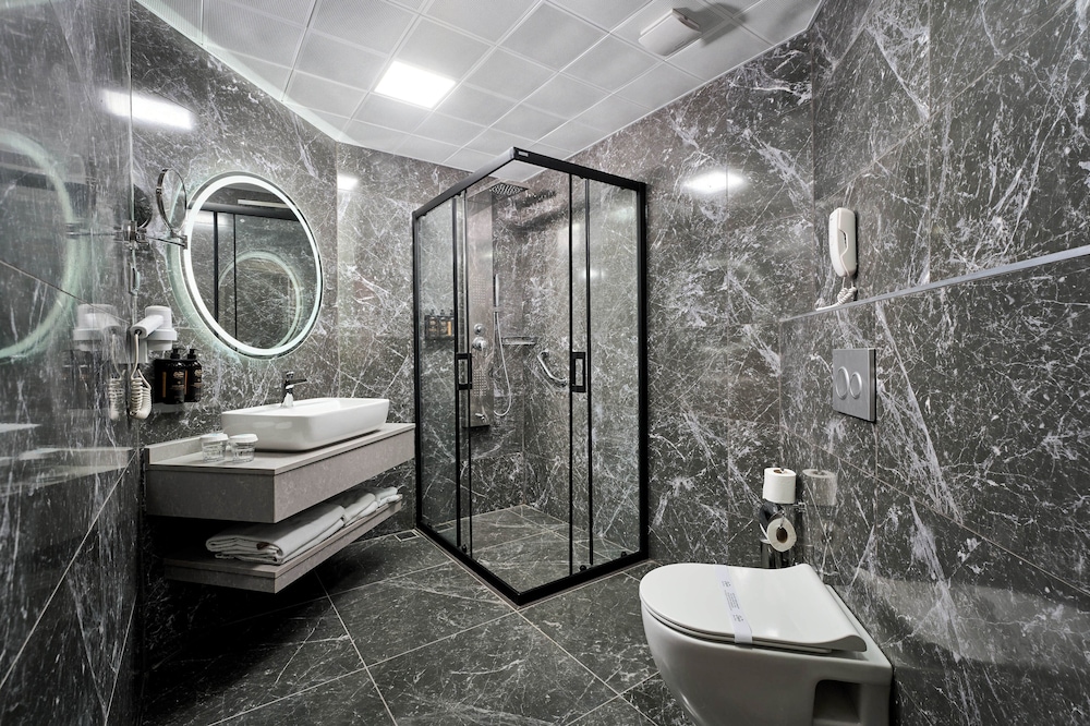 Elysee Beach Hotel 49/50