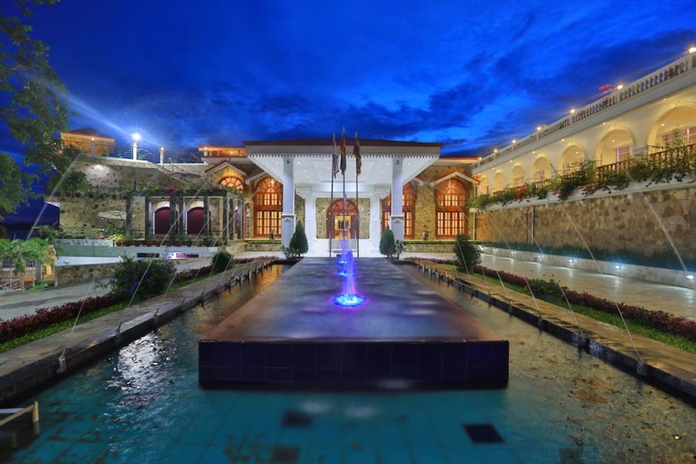Centauria Lake Resort 23/50