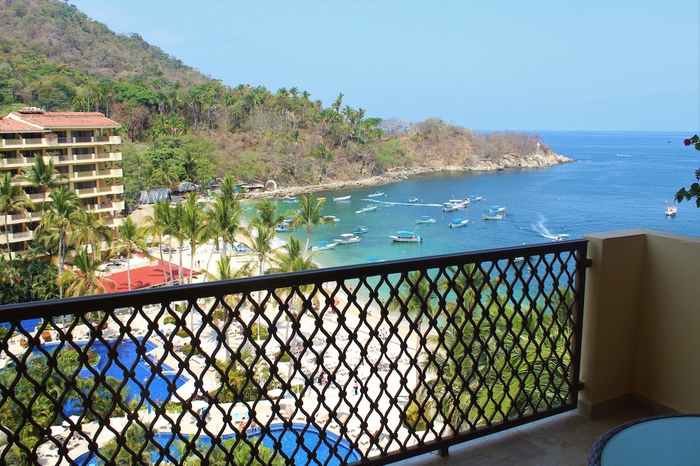 Barcelo Puerto Vallarta - All Inclusive 1/76