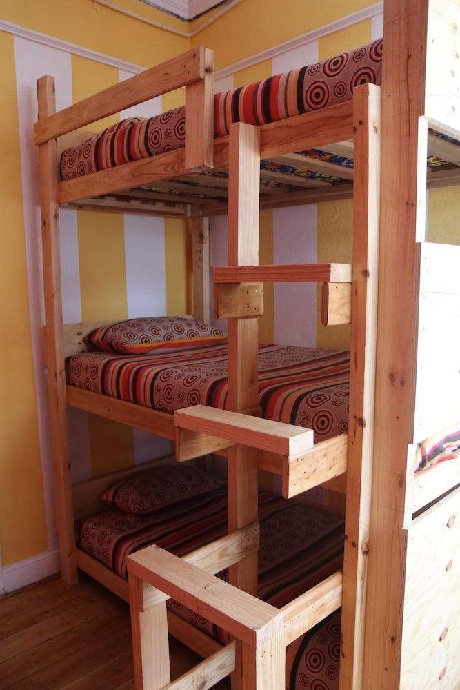 Urban Hive Backpackers 45/50