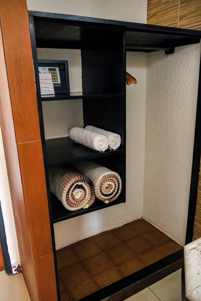 VF Villa Florencia Hotel 28/58