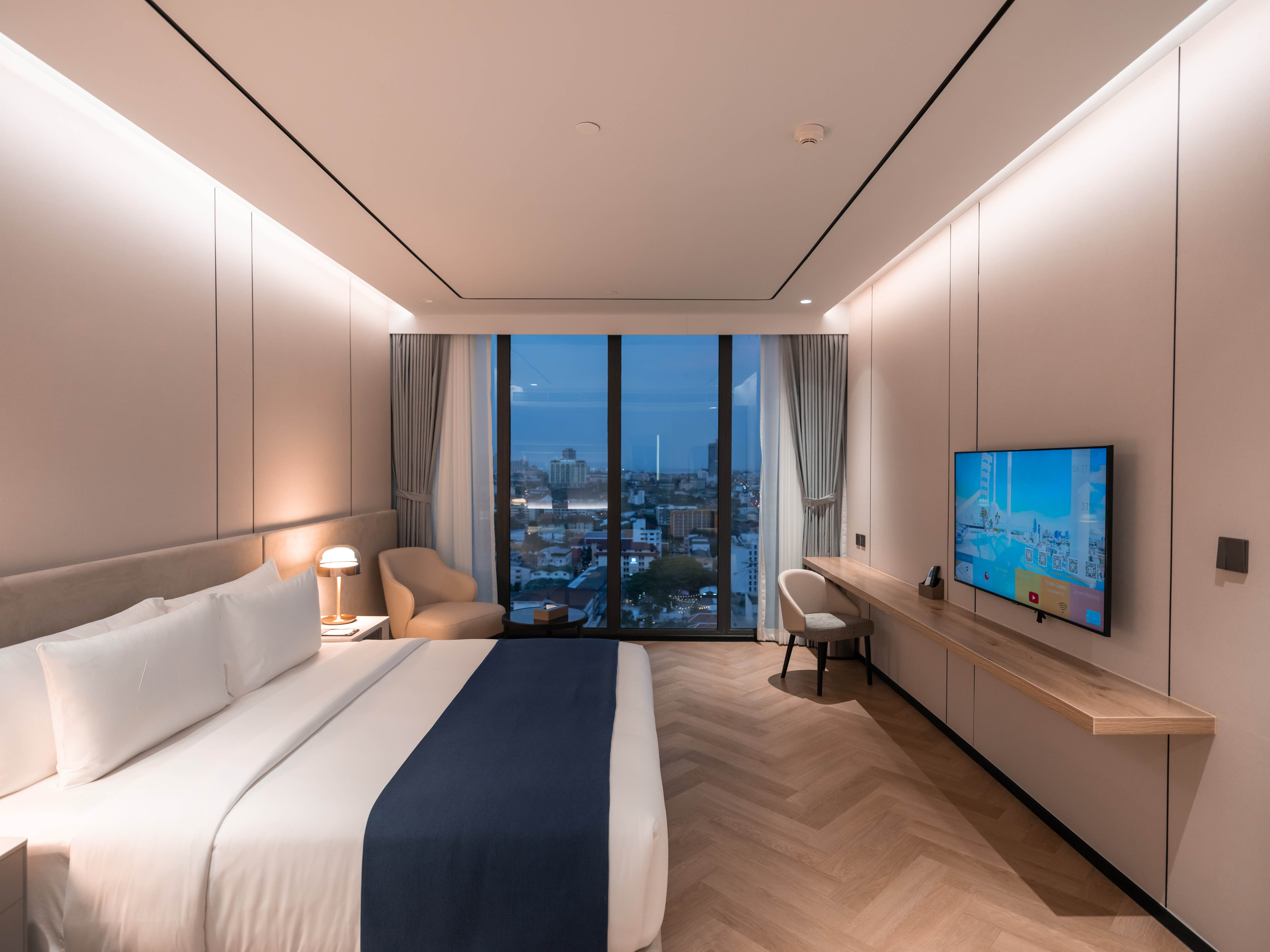 Penthouse Suite, Private Pool