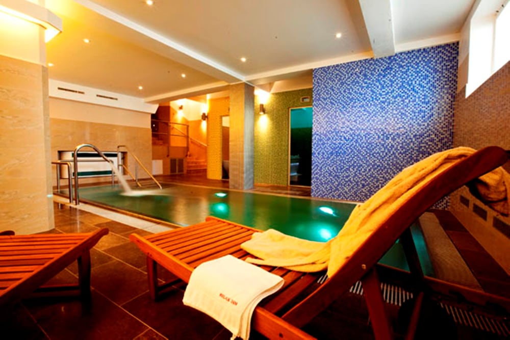 Relax Inn Hotel Prague 33/36