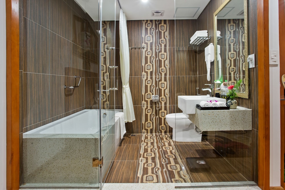 Hanoi Golden Holiday Hotel 63/64