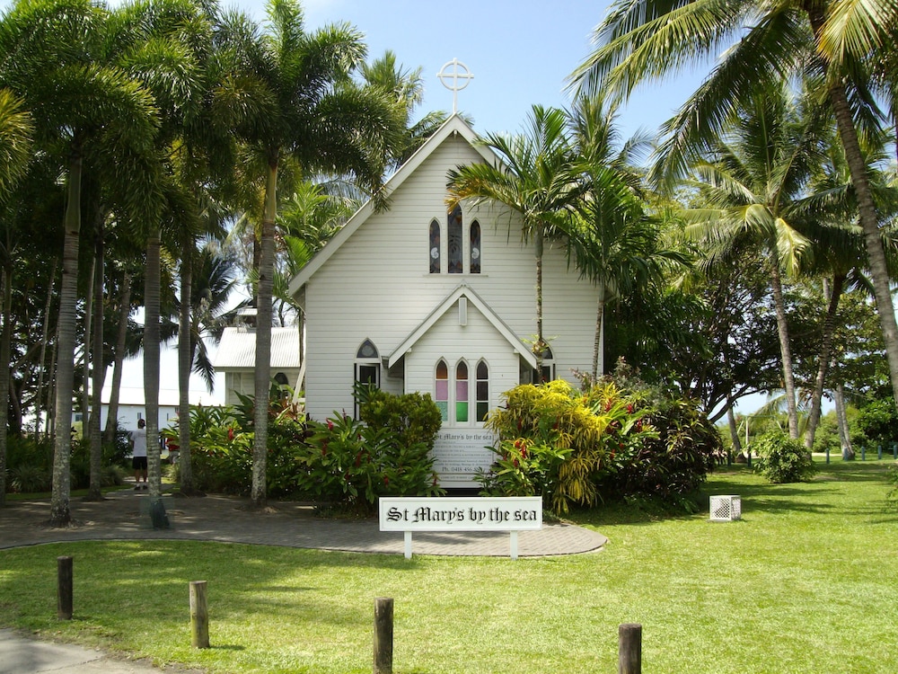 CORAL SEA VILLAS 25/34