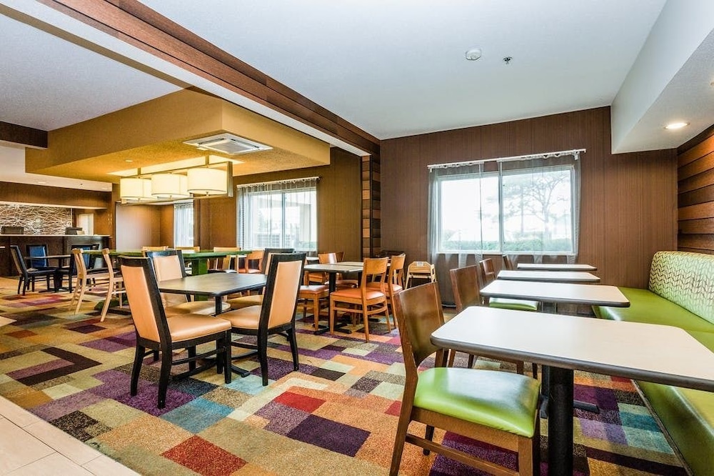 Wingate By Wyndham Gurnee 13/21