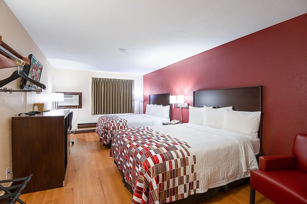 Red Roof Inn Cameron 13/36