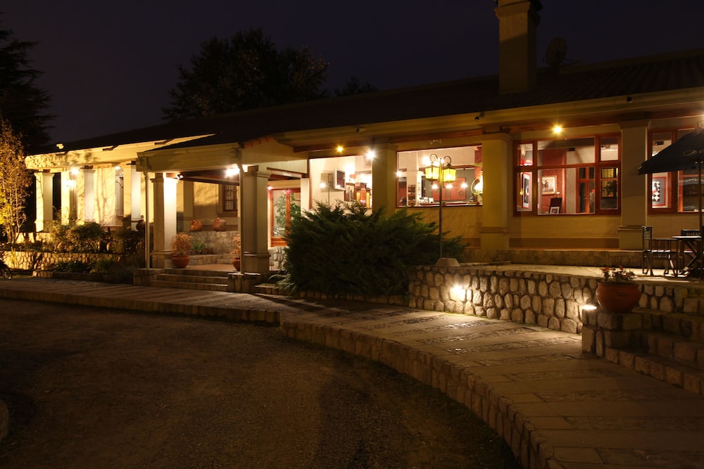 Hosteria Lunahuana 1/60