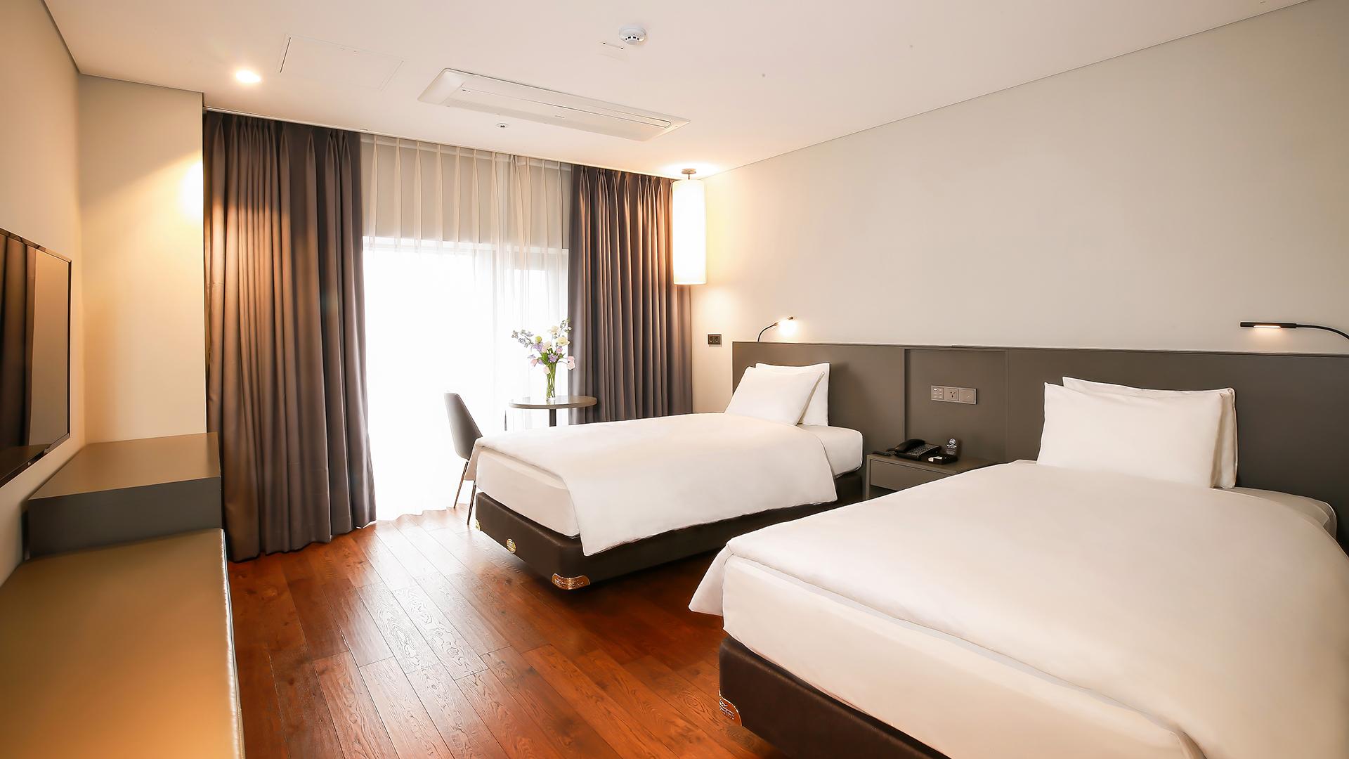 غرفة تُحدَّد عند الوصول