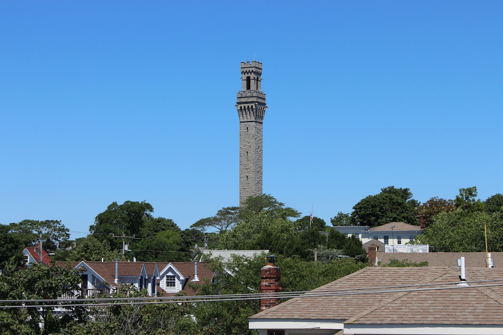 The Mercury Hotel Provincetown 56/62