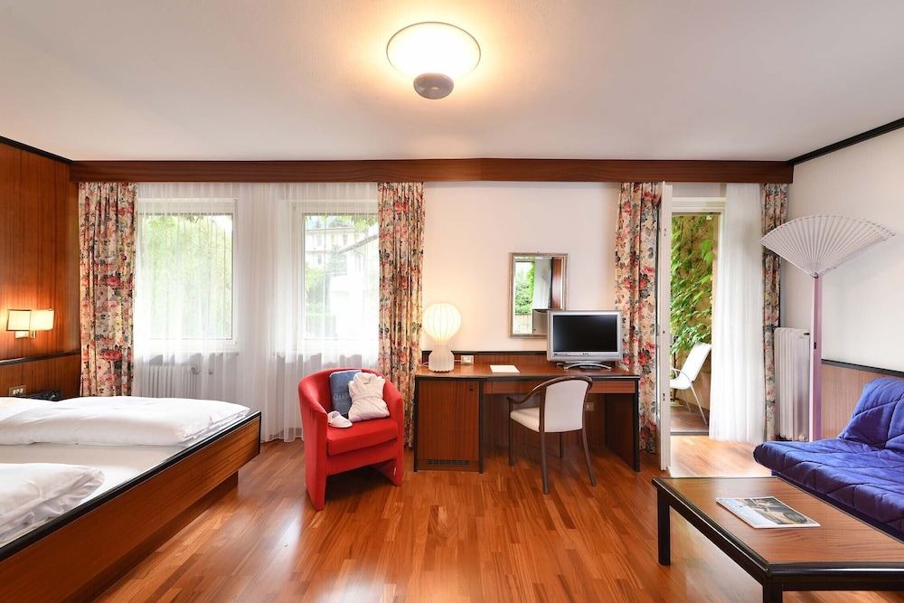 Hotel Juliane 33/56